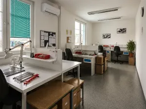Pronájem výrobních prostor, Ostrov, Hroznětínská, 2780 m2