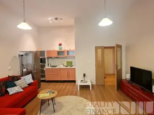 Pronájem bytu 2+kk, Mariánské Lázně, Mladějovského, 74 m2