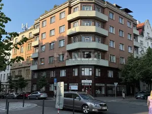 Prodej bytu 3+1, Praha - Vinohrady, Lucemburská, 82 m2