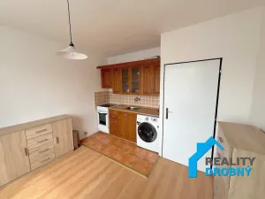 Pronájem bytu 1+1, Jílové, Spojová, 33 m2