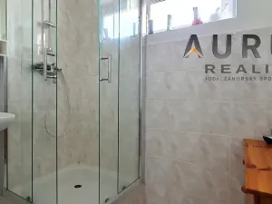 Pronájem bytu 3+1, Praha - Radotín, Živcová, 90 m2