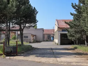 Prodej skladu, Kadaň, 11945 m2