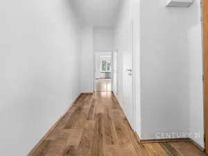 Pronájem bytu 2+kk, Praha - Nusle, K podjezdu, 49 m2