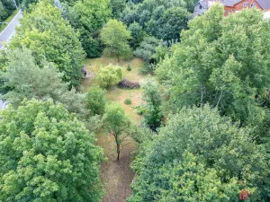 Prodej pozemku, Hradec Králové - Nový Hradec Králové, Lesní, 1825 m2