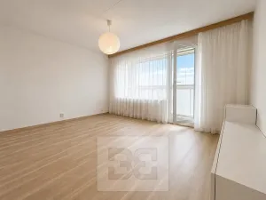 Pronájem bytu 3+1, Brno, Bzenecká, 70 m2