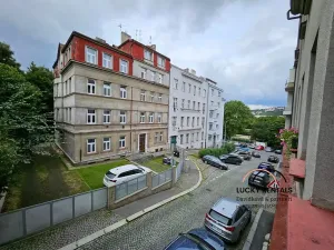 Pronájem bytu 1+1, Praha - Podolí, U Kublova, 41 m2