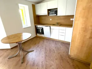 Pronájem bytu 2+kk, Náchod, Poděbradova, 59 m2