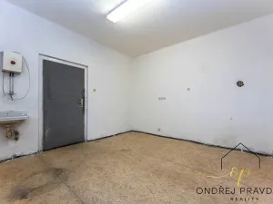Prodej bytu 3+kk, Praha - Hloubětín, V chaloupkách, 58 m2