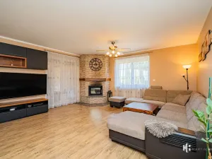 Prodej rodinného domu, Měšice, Na Blatech, 153 m2