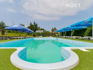 Prodej restaurace, Kovářov, 563 m2