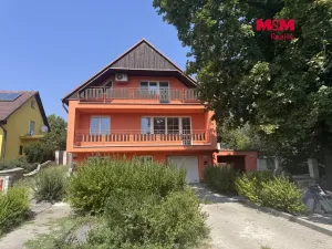 Prodej bytu 5+1, Hrušovany nad Jevišovkou, Na Hrádku, 172 m2