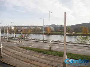 Pronájem bytu 2+kk, Praha - Holešovice, Bubenské nábřeží, 45 m2