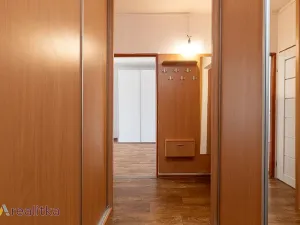 Prodej bytu 2+1, Karviná, Haškova, 54 m2