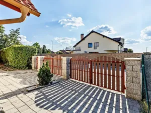 Prodej rodinného domu, Zvole, Přední, 230 m2