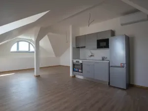 Pronájem činžovního domu, Říčany, 17. listopadu, 63 m2