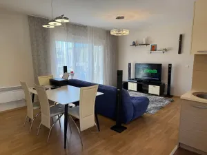 Prodej bytu 3+kk, Bečići, Černá Hora, 70 m2