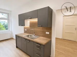 Pronájem bytu 2+1, České Budějovice, J. Plachty, 71 m2