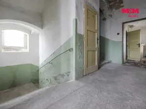 Prodej rodinného domu, Bochov - Těšetice, 200 m2