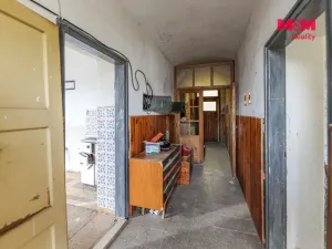 Prodej rodinného domu, Bochov - Těšetice, 200 m2