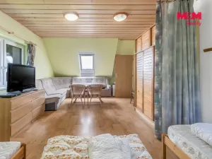 Prodej rodinného domu, Velké Karlovice, 245 m2