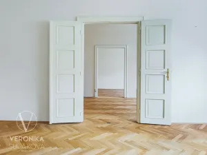 Prodej bytu 4+kk, Praha - Dejvice, Evropská, 107 m2