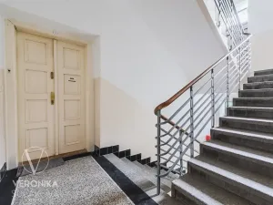 Prodej bytu 4+kk, Praha - Dejvice, Evropská, 107 m2