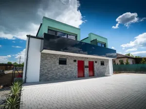 Prodej bytu 3+kk, Včelná, 90 m2