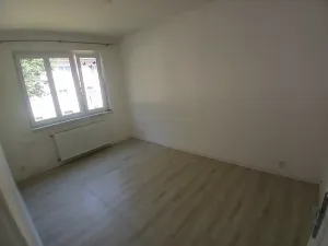 Prodej bytu 3+1, Aš, Kvapilova, 80 m2