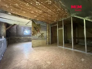 Prodej rodinného domu, Jirkov - Červený Hrádek, 306 m2
