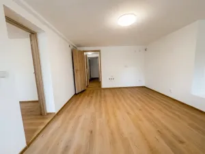 Prodej bytu 3+kk, Brno, Charbulova, 49 m2