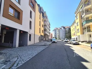 Prodej garáže, Písek, Švantlova, 17 m2