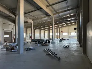 Pronájem výrobních prostor, Brno, Jihlavská, 983 m2