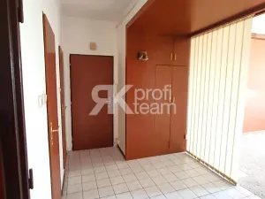 Prodej bytu 3+1, Ostrava, Gen. Sochora, 75 m2