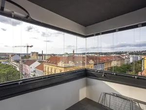 Pronájem bytu 2+kk, Praha - Holešovice, Osadní, 62 m2