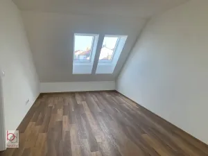 Pronájem bytu 2+kk, České Budějovice, Rudolfovská tř., 62 m2