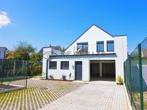 Prodej bytu 3+kk, České Budějovice, J. Dobrovského, 91 m2