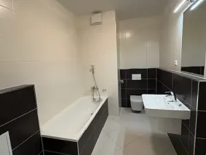 Pronájem bytu 2+kk, Praha - Hlubočepy, Ondrákové, 52 m2