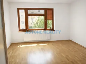 Pronájem bytu 3+kk, Praha - Podolí, Nedvědovo náměstí, 96 m2