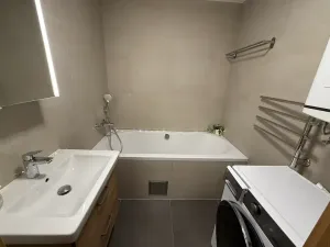 Pronájem bytu 2+kk, Brno, Letní, 56 m2