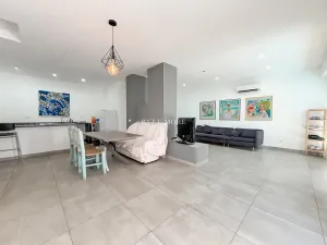 Prodej vily, Viareggio, Itálie, Via Virgilio, 95 m2