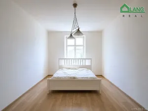 Pronájem bytu 2+1, Brno, Sokolská, 81 m2