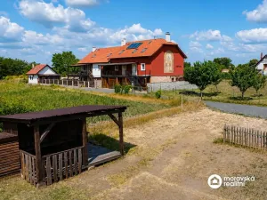 Prodej ubytování, Jevišovka, 241 m2