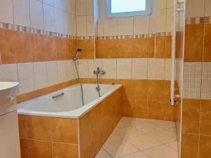 Pronájem bytu 2+kk, Praha - Strašnice, Černokostelecká, 47 m2