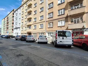 Pronájem bytu 2+kk, Praha - Holešovice, Malá Plynární, 49 m2