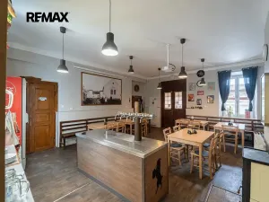 Prodej restaurace, Svinaře, Zelená Hora, 500 m2