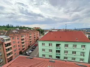 Pronájem bytu 4+kk, Praha - Vysočany, Novovysočanská, 160 m2