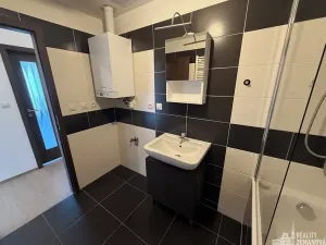 Pronájem bytu 3+kk, Praha - Miškovice, Vrátenská, 87 m2