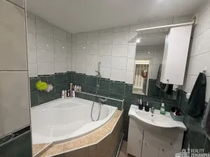 Prodej bytu 2+1, Kladno, Pařížská, 63 m2