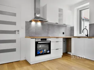 Pronájem bytu 2+kk, Děčín, Plzeňská, 64 m2