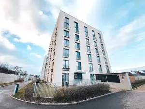 Pronájem bytu 2+kk, Praha - Libeň, Novovysočanská, 40 m2